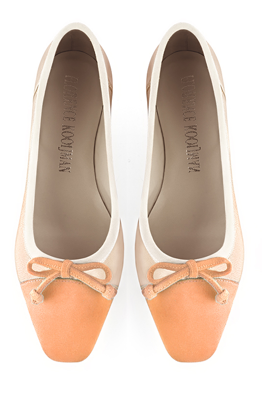 Marigold orange, gold and off white women's ballet pumps, with low heels. Square toe. Flat flare heels. Top view - Florence KOOIJMAN